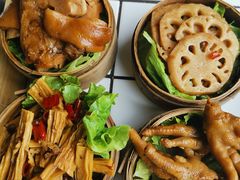 -瓜西西重庆火锅(花溪店)