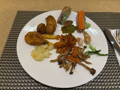 -亮马河饭店翠雅咖啡厅