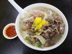 -潮镇老尾牛杂(环城西路店)