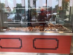 -小昆山服务区-停车场