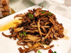 滑肉茶树菇-国人川菜(李家村建东街店)