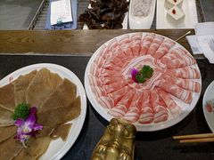 -重庆德庄火锅(体育中心店)