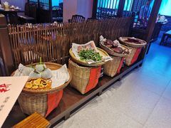 -唐师傅湘西名菜馆(武陵路店)