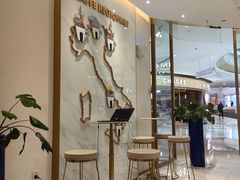 -LAVAZZA 拉瓦萨咖啡(北外滩来福士店)