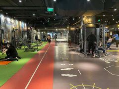 -VLines耀能运动24小时·月付制健身(京广桥店)