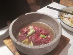 石锅牛肉-五稻厨房粤西菜(新闻店)