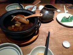 -云海肴·汽锅鸡·云南菜(天山百盛优客店)