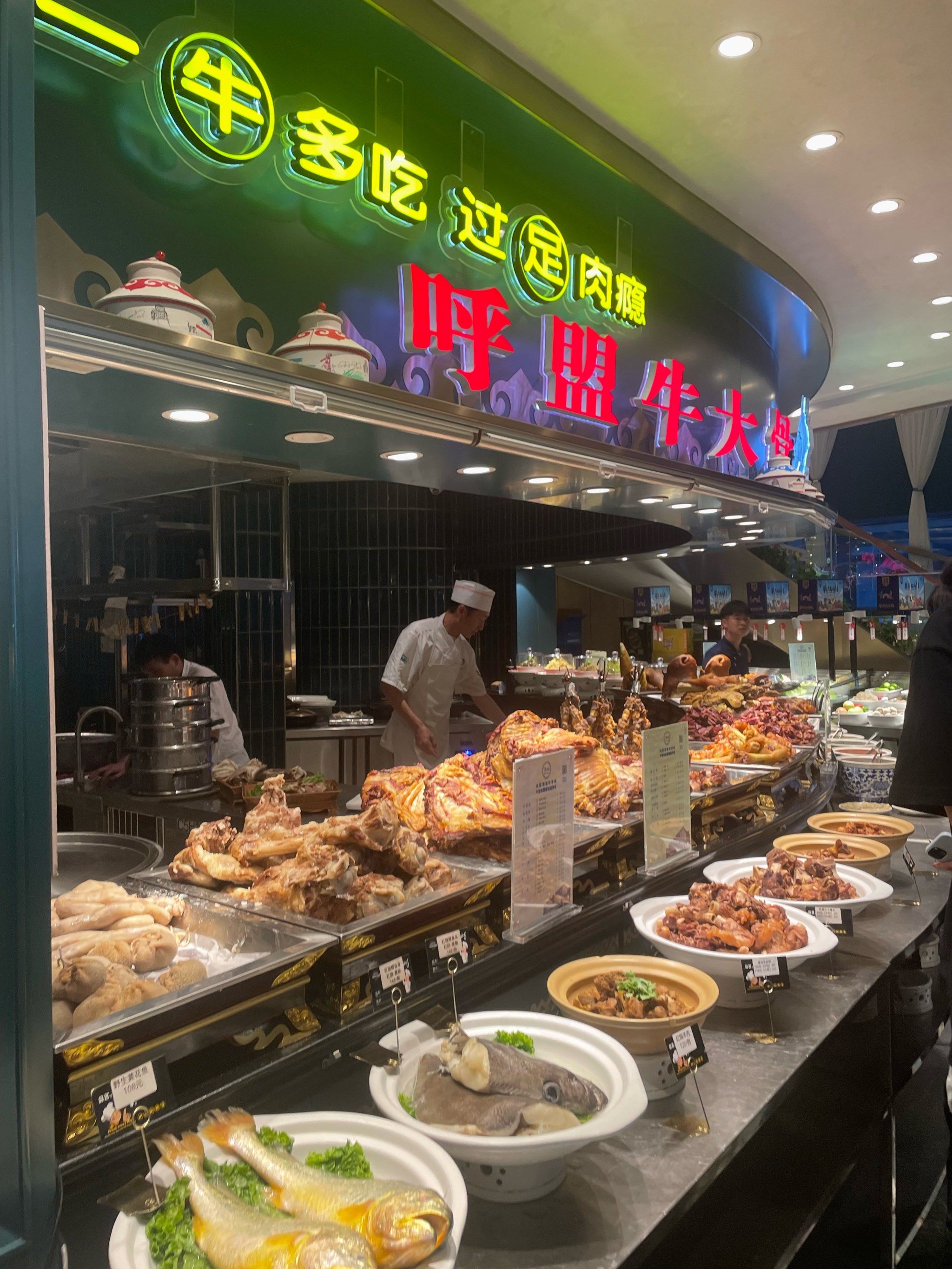 蒙餐敞开吃环境很不错