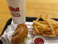 -The Habit Burger Grill 哈比特汉堡(爱琴海店)