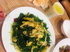 沙葱炒蛋-清真·伊清阁餐厅