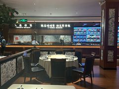 -八府香鸭·啫啫煲(华山路店)