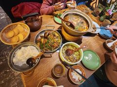 -吃饭皇帝大土家民族菜(正大广场店)
