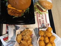 -The Habit Burger Grill 哈比特汉堡(复兴soho店)