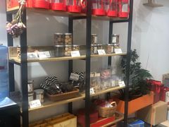 -洪小凡(钱塘明月店)