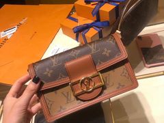 -LV路易威登(时代广场店)