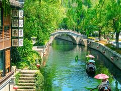 -绍兴东湖风景区