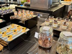-圣丰索菲特·2 On 988 Café 自助餐厅