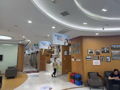 -雅悦齿科(顾村公园店)