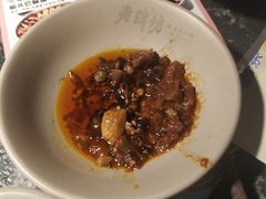 -老牌坊云南鱼豆花火锅(哈西万达店)
