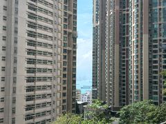 -香港大学