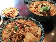 -粉家柳州螺蛳粉(杨宅路店)