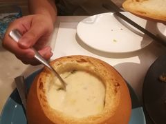 -港丽餐厅(高德置地店)