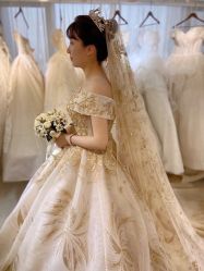 -LOVINA洛维娜婚纱礼服