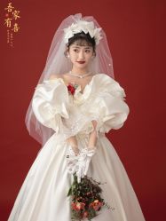 -樱花婚纱摄影