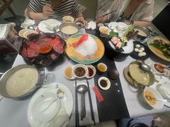 -红鼎豆捞·非遗鲍皇汤火锅(宝丰路店)