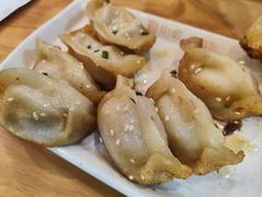 -小姜锅贴(凤凰街店)