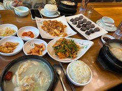 -长寿参鸡汤(朝韩风情街店)