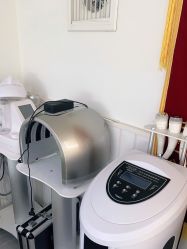 -苗医生草本科技祛痘