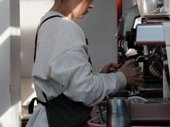 -UNI UNI(环亚凯瑟琳店)