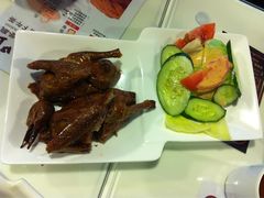 脆皮乳鸽-新大咀港式茶餐厅(宝山万达店)