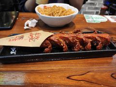 -黑白电视长沙小吃(美林M·LIVE天地东座店)