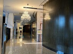 -上海虹桥西郊假日酒店