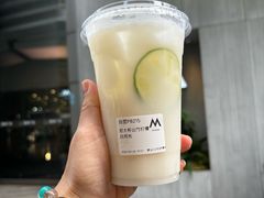 -M Stand(南京紫峰大厦店)