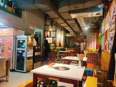 大堂-钢管厂五区小郡肝串串香(滨江店)