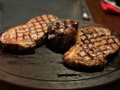 -恰餐厅及酒吧 CHAR Bar & Grill (北京丽都皇冠假日店)