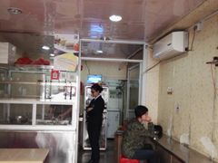 大堂-爱啊石花膏