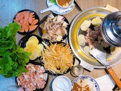 -石记东北风味烤肉店(子固路店)