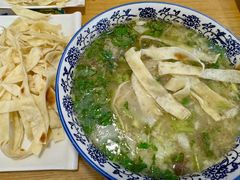 -八百里牛肉汤(盖饭·锅贴·万象城店)