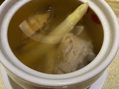 白芦笋鲜鲍炖唐排-武汉香格里拉大酒店·香宫中餐厅