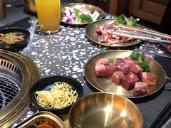 -黑牛の場烤肉(摩天活力城店)