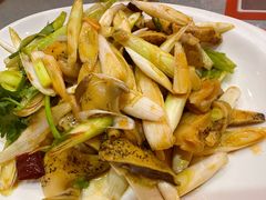 葱拌螺肉-添福来墨鱼饺子 · 海鲜东北菜(大连星海·黄浦路店)