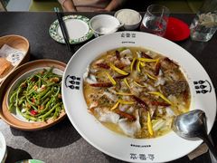 -渔语鱼新川菜Bistro(万象天地店)