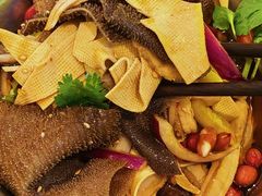 -蓉三少冒烤鸭·四川小吃集(北京首店)