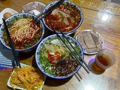-伊穆祥牛肉面总店·清真