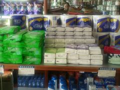 -贝尔大酒店(海拉尔伊仕丹购物广场店)