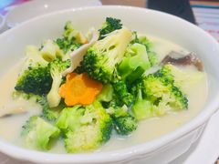 -粤仔湾砂锅粥(阳光店)
